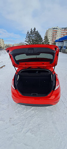 Ford Fiesta 2014 (5 foto / 6)