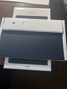 SAMSUNG GALAXY Book Cover S8+/S7+ (1 foto / 2)