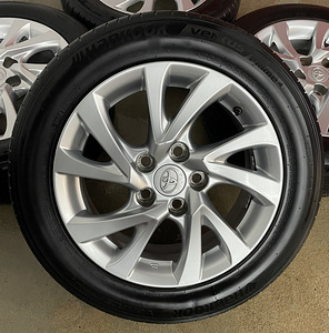 Оригинальные диски Toyota R16 + Датчики давления (1 фото из 3)