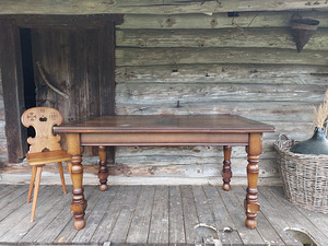 Täispuidust söögilaud pikendatav 90cmx150cm kuni 240cm (1 foto / 10)