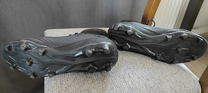 Футбольные бутсы 41,5 Adidas Predator (3 фото из 7)