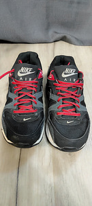 Tossud 36,5 Nike Air Max laste jalanõud (2 foto / 4)