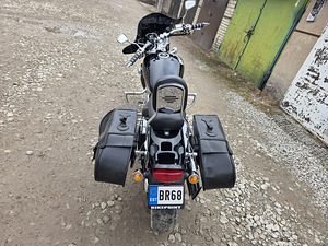 Продам мотоцикл Suzuki Marauder VZ 800 (3 фото из 5)