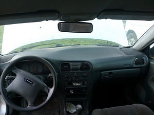 Запчасти vOLVO V40 1.9 дизель 75кВт с 2000 года (4 фото из 10)