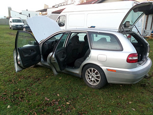 Запчасти vOLVO V40 1.9 дизель 75кВт с 2000 года (7 фото из 10)