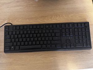 M: Razer Ornata V2 mehaaniline klaviatuur (1 foto / 2)