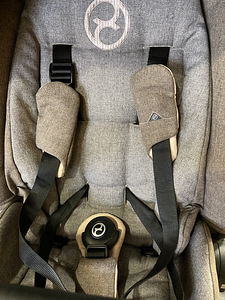 Heas korras Cybex Priam Lux vankri- ja jalutuskäru komplekt (5 foto / 10)