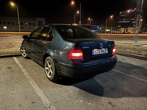 Volkswagen Bora 1.6 77kW (6 foto / 7)