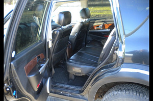 Ssangyong Rexton (6 foto / 7)