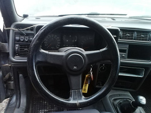 Ford Sierra kupee varuosad (9 foto / 10)
