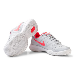Nike тенниски 28,5 (2 фото из 3)