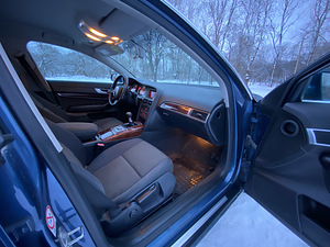 Audi A6 C6 2.4 130kw QUATTRO (7 foto / 8)