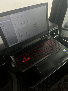 Игровой ноутбук HP Omen 15 (2 фото из 3)