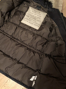 Мужская куртка Calvin Klein (2 фото из 3)