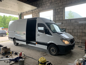 Mersedes-Benz Sprinter (2 foto / 2)