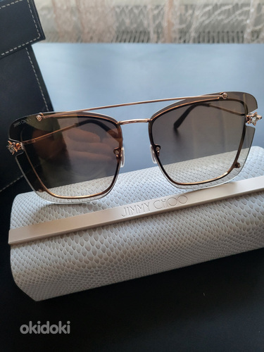 Jimmy choo
