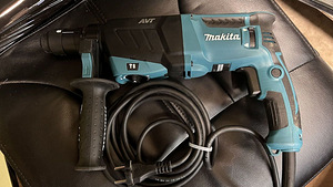 Perforaator Makita SDS-plus HR2631FT, 800 W (2 foto / 2)