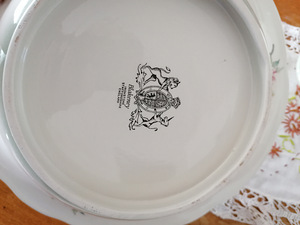 Продать набор умывания Ironstone (2 фото из 3)