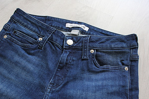 Uus Calvin Klein Jeans teksapüksid. Suurus 28/32 (4 foto / 6)