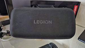 Lenovo Legion GO (1 фото из 5)
