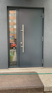 Наружная металлическая дверь Hörmann