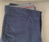 Tommy Hilfiger püksid 33/32 slim fit original