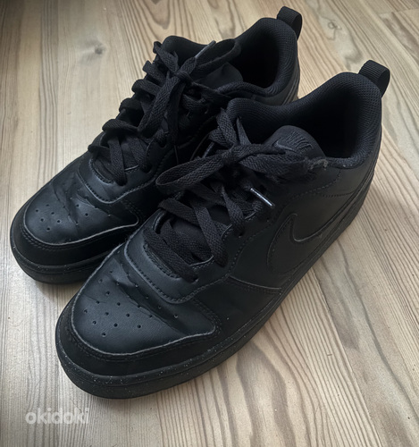 Кроссовки NIKE