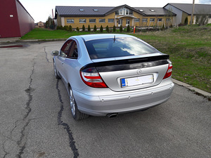 Mercedes-Benz C 180 Sportcoupe (5 foto / 15)
