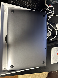 MacBook air m1 256gb 2020 (3 foto / 6)