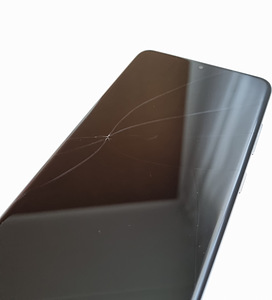 Samsung Galaxy S20+ (3 foto / 7)