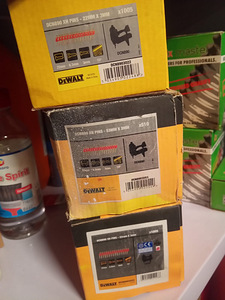 Dewalt гвозди (1 фото из 1)