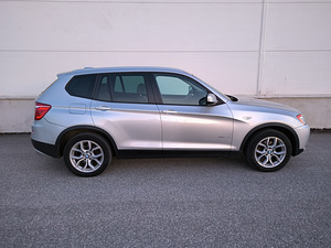 BMW X3 XDRIVE 28I 2.0 179kW (2 foto / 15)