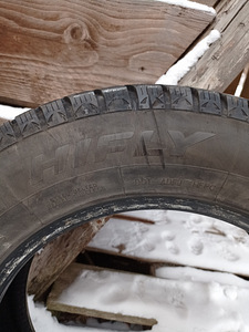 Шины 235/65R18 мс (2 фото из 3)