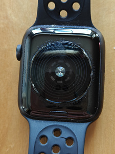 Apple Watch SE Nike (3 foto / 3)