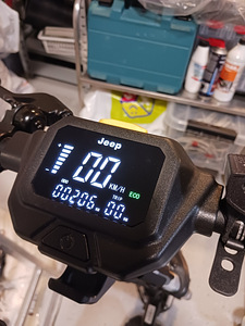 Elektriliste tõukerataste remont.