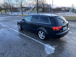 M/V Audi A4 B7, 2.0 103kw, 6k Manual, Quattro, 2006a. (3 фото из 12)