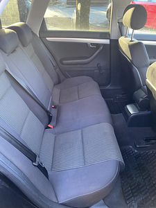 M/V Audi A4 B7, 2.0 103kw, 6k Manual, Quattro, 2006a. (9 фото из 12)