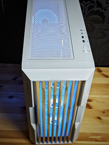 Mänguarvuti "FENRIR" || Ryzen 7 9800X3D + RTX 4070 Ti Super (4 foto / 6)