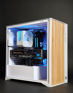 PROFESSIONAL MÄNGUARVUTI | Ryzen 7 9800X3D + RTX 4080 Super (2 foto / 7)