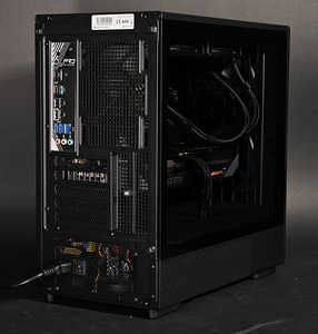UUS! MÄNGUARVUTI "BLADE" | Ryzen 7 7800X3D + RTX 5070 12GB (10 foto / 10)