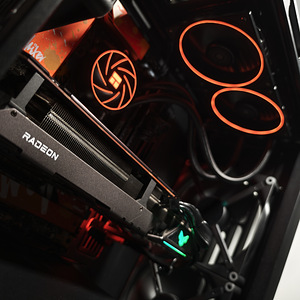 Pro Gaming " CANTO " \\ Ryzen 7 9800X3D + RX 6800 16GB (3 foto / 7)