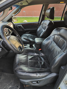 Jeep Grand Cherokee WJ 2.7 120kW (13 foto / 15)