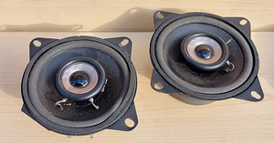 Autokõlarid komplektina (Alpine 2 tk ja Philips 2 tk) (1 foto / 4)