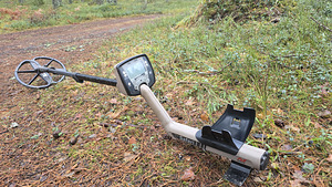 Металлоискатель Minelab Safari (3 фото из 4)