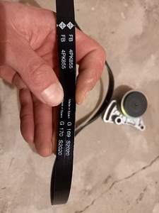 INA generaatori soonrihma komplekt VAG autole (2 foto / 2)