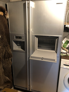 Külmkapp Samsung RS21KLAL side-by-side (2 foto / 5)