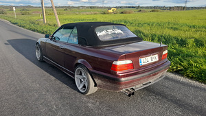 BMW 328i (4 foto / 6)