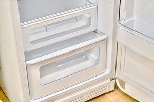Külmik Smeg FAB30RWH5 (6 foto / 8)