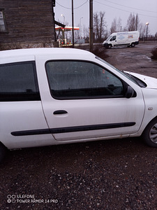 Renault Clio Storia (3 foto / 10)