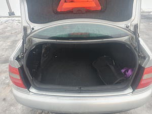 Audi a4 b5 1.9 tdi (2 foto / 8)